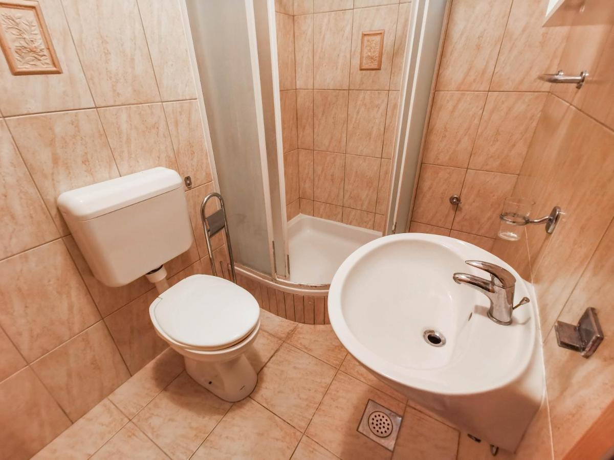Apartments Patrick Baška Voda エクステリア 写真