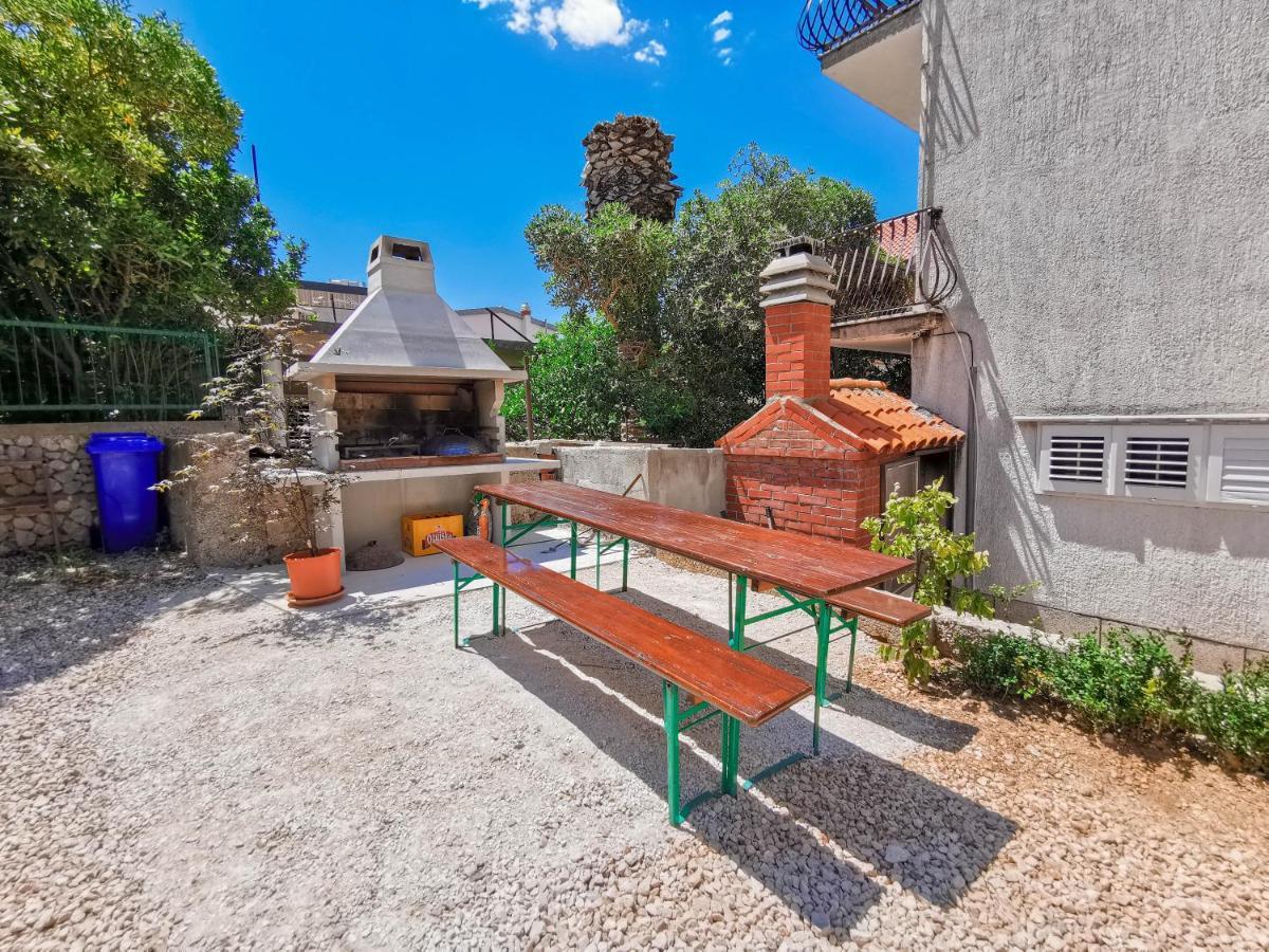 Apartments Patrick Baška Voda エクステリア 写真