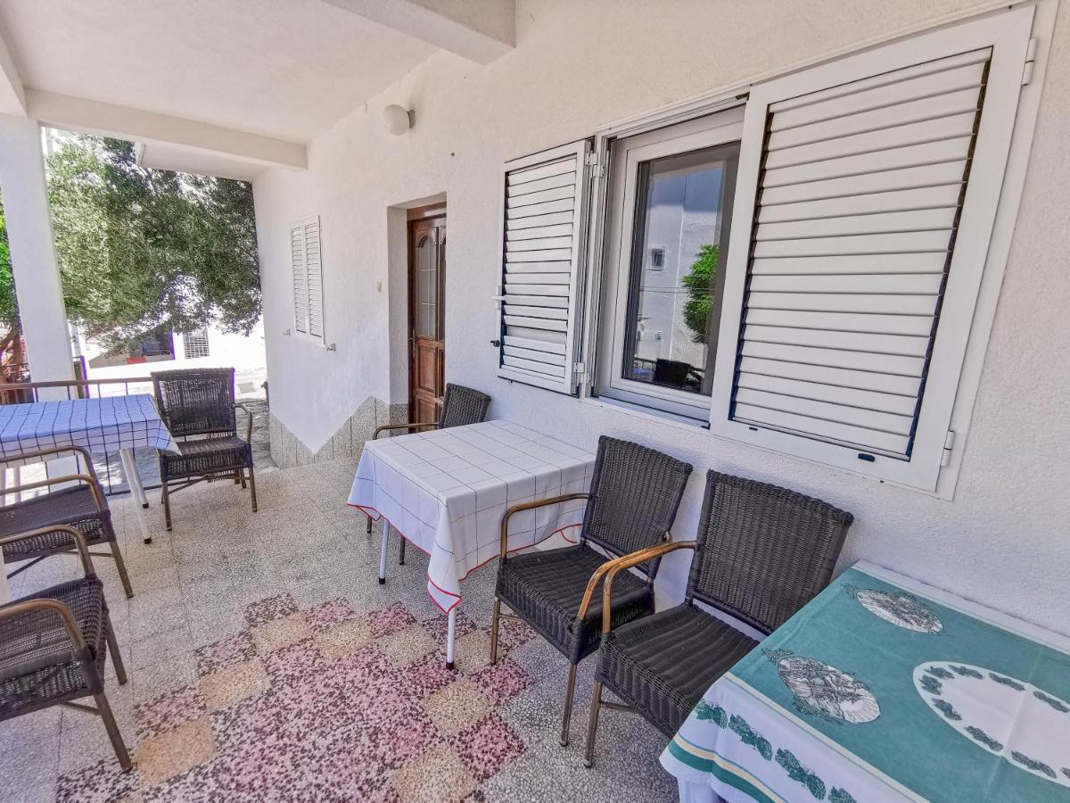 Apartments Patrick Baška Voda エクステリア 写真